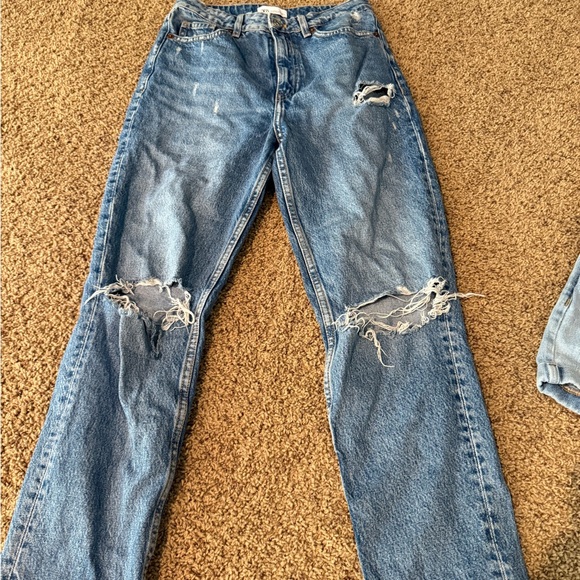 Zara Light Blue Denim Jeans - Picture 1 of 3